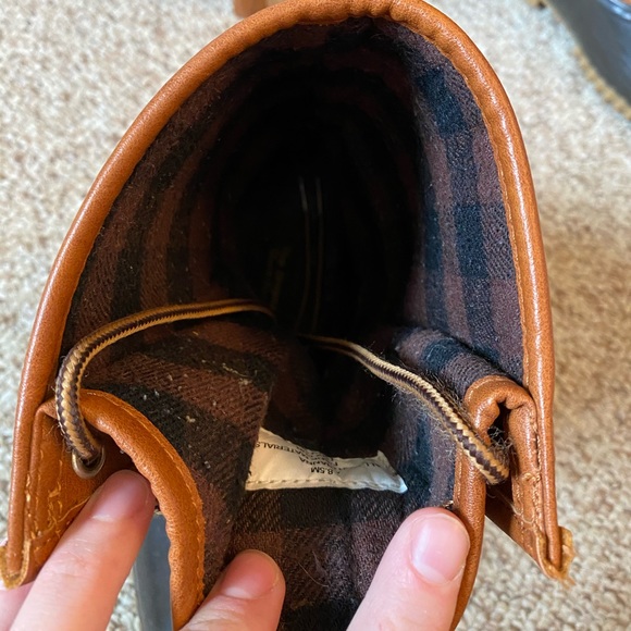 Duck Boots - Picture 2 of 5